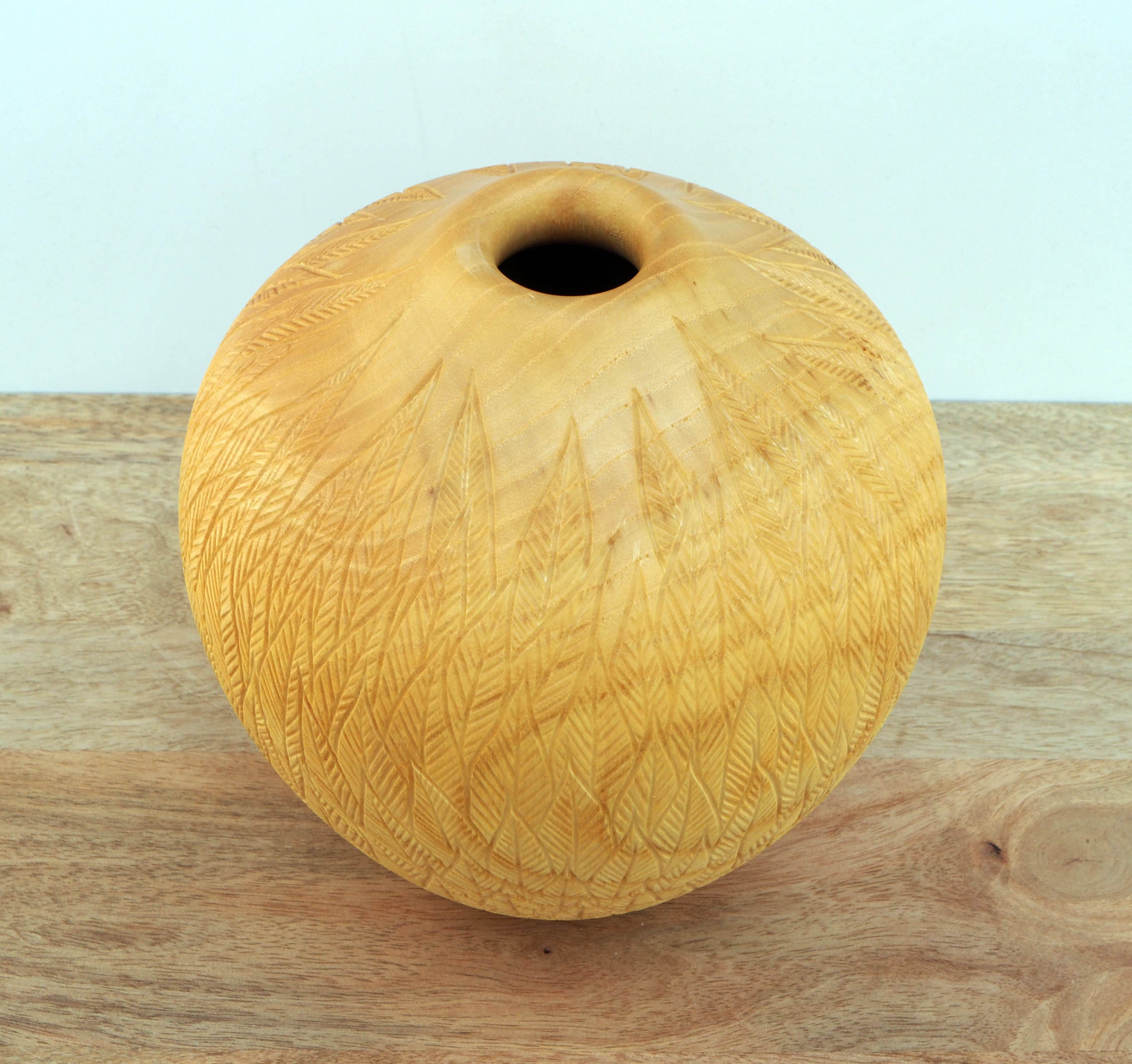Howard Moody - Carved Ash Vase - Image 3