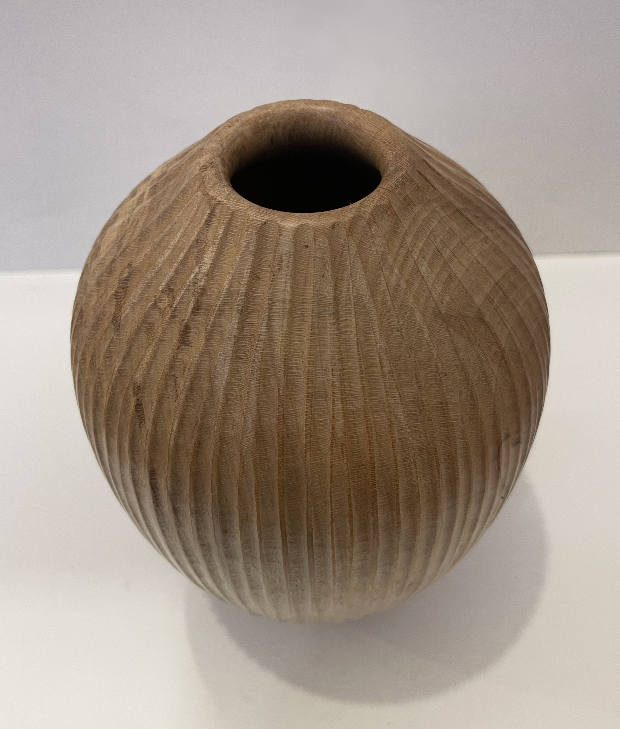 Howard Moody - Carved Holly Vase - Image 3